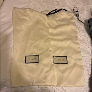 Gucci dust bag pair